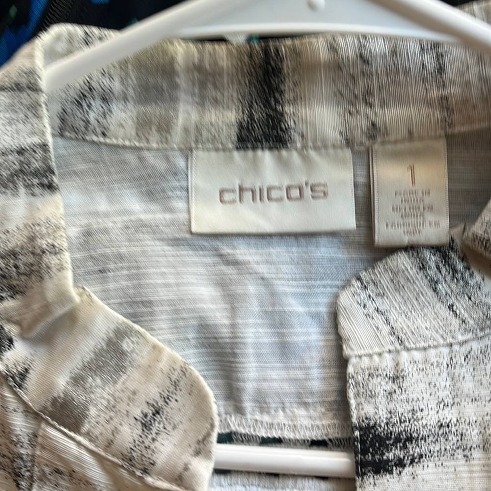 Chicos Cotton Blazer Size 1 - Picture 3 of 5